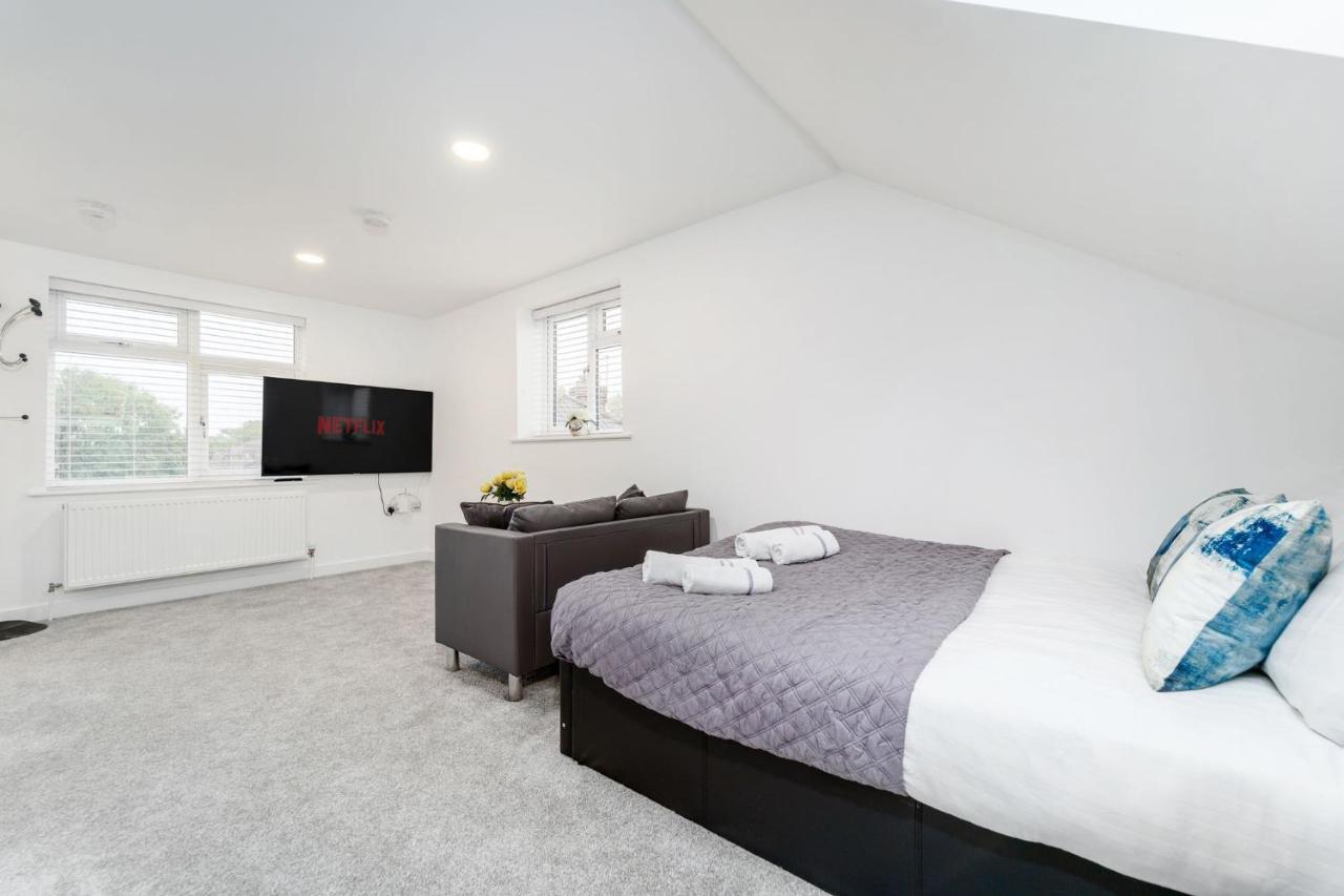 Twickenham Apartments By Charles Teddington Exterior photo